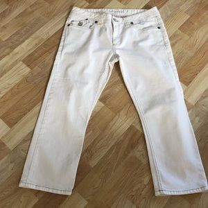 Banana Republic White 5 Pocket Cropped Jeans.